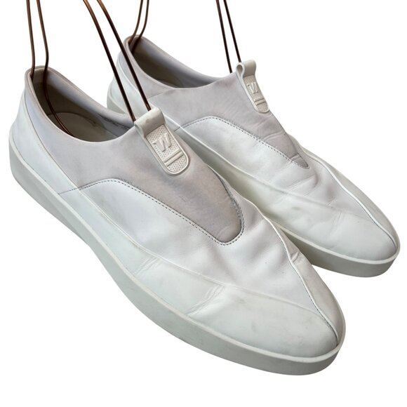 Wolf & Shepherd slip on shoes - Picture 1 of 15